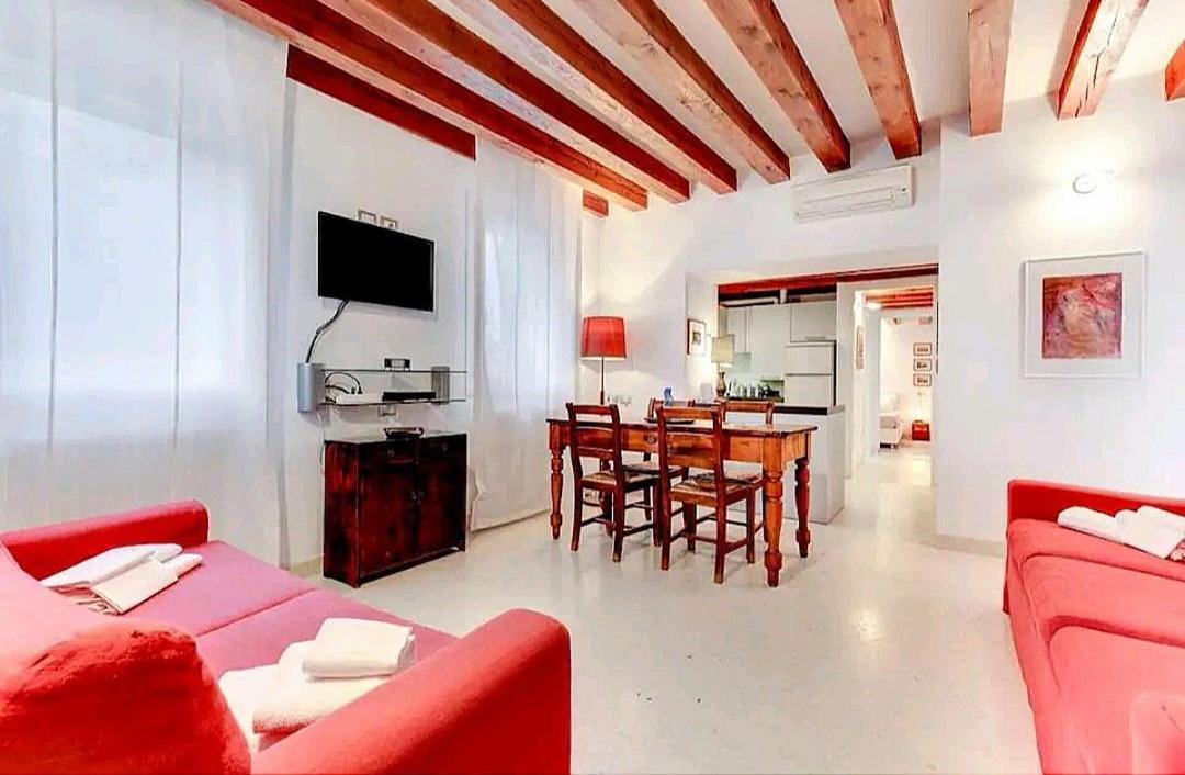 Pergola Apartment - Beautiful And Cozy Space On The Water Venezia Esterno foto